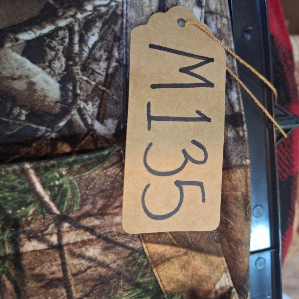 Game Wunner Realtree Camouflage Outdoor Pants In A Mens Size 36×33. EUC - Picture 8 of 9